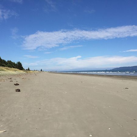 Olde Beach Villa Waikanae Exterior foto